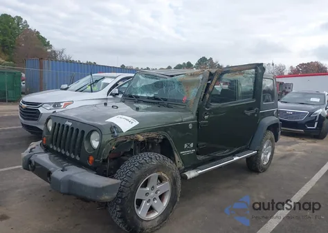 2009 Jeep Wrangler Unlimited X z USA, uszkodzony, nr VIN 1J4GA39169L734043